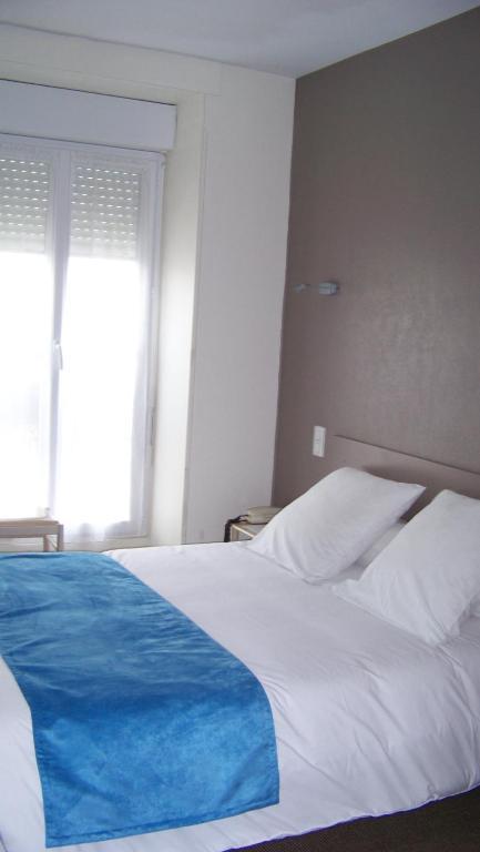 Hotel Du Port Concarneau Ngoại thất bức ảnh